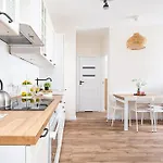 Apartment Superapart Minska 27 - Przy Parku Skaryszewskim Warsaw